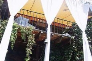 24 Hotel & Restaurant Image