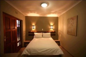 A1 Airport Lodge Guesthouse Kempton Park Image