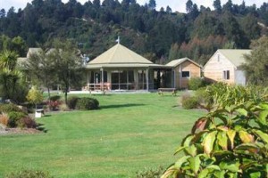 Abel Tasman Marahau Lodge Image