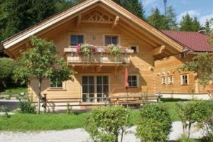 Achenseer Huttendorfl Chalets Maurach Image
