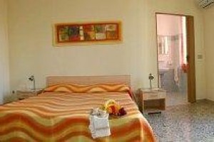 Actinia Accommodation Image