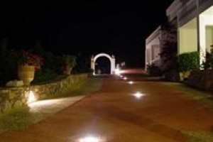 Adrakos Apartments Image