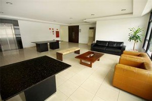 Hotel Adrianopolis Apart Service Image