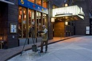 Affinia Dumont Image