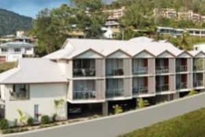 Airlie Central Apartments Image