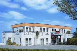 Airport-Hotel Stetten Image