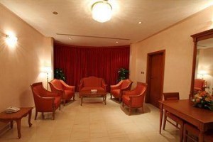 Al Madina Suites Image