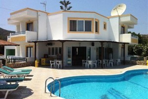 Albatross Studios voted  best hotel in Kefalos