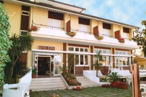 Albergo 5 Pini Image