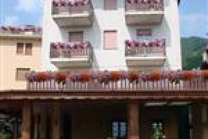 Albergo Ristorante Carenno Image