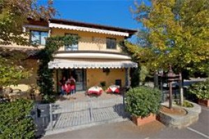 Albergo Ristorante Trattoria Del Castello Image