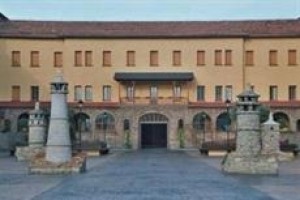 Albergue Pirenarium Hotel Sabinanigo Image