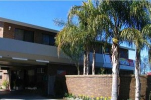 Albury Garden Court Motel Image