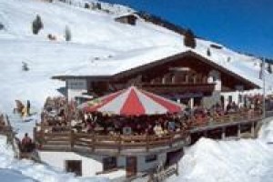 Almstuberl Penken Hutte Finkenberg Image