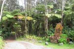 Aloha Crater Lodge voted 4th best hotel in Volcano