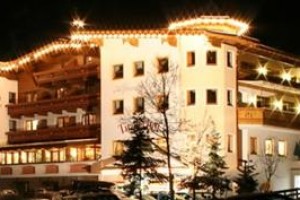Alpenhotel Tirolerhof Gerlos Image