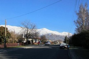 Alpine Motel Apartments Image