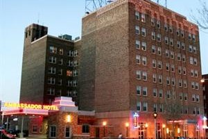 Ambassador Hotel Milwaukee voted 5th best hotel in Milwaukee