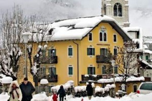 Ambra Hotel Cortina d'ampezzo Image