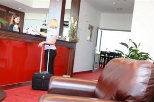 Amedia Hotel Express Image