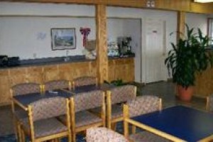 American Inn and Suites White Hall Image