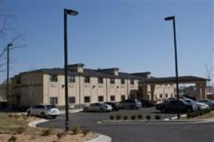 Americas Best Inn & Suites Little Rock Image