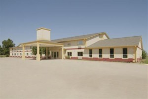 Americas Best Value Inn Alva Image