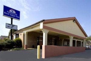 Americas Best Value Inn Huntsville Image