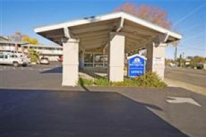 Americas Best Value Inn Muskogee Image
