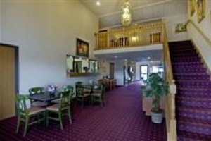 Americas Best Value Inn Streetsboro Image