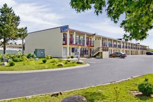 Americas Best Value Inn & Suites East Columbus Image