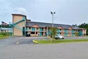 Americas Best Value Inn and Suites - Moss Point Image