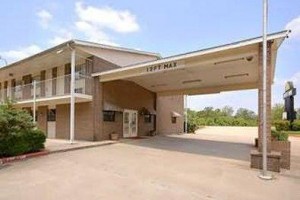 Americas Best Value Inn Wynona Tyler Image