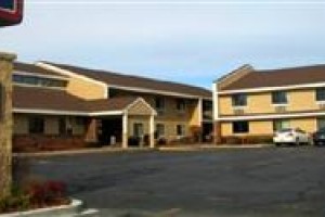 AmericInn of West Bend Image