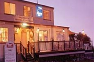 Amos House & Swansea Ocean Villas voted 3rd best hotel in Swansea 