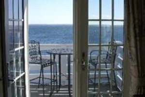 Anchor Inn Beach House Image