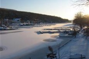 Anton's on the Lake Country Inn Greenwood Lake voted  best hotel in Greenwood Lake