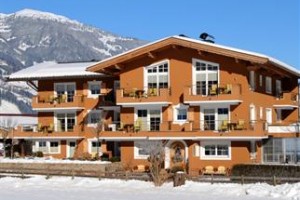 Apart Hotel Garni Therese Image