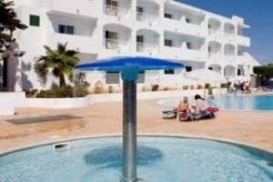Aparthotel Ariel Santanyi Image