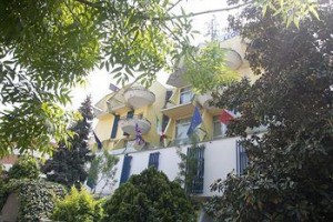Hotel Leonardo Image