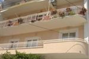 Apartmani Leo-Marin Image