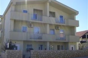 Apartments Ana Vir Image