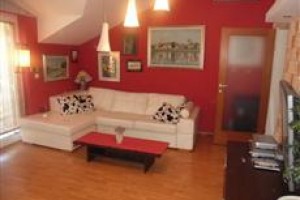 Apartments and Rooms Toni Image
