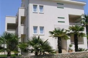 Apartments Oaza Regi Image
