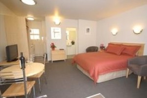 Apollo Lodge Motel Image