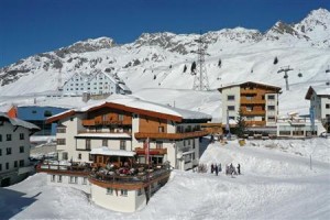 Arlberghohe De Luxe Hotel St. Christoph am Arlberg voted 3rd best hotel in St. Christoph am Arlberg