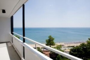 Hotel Astoria Beach Image