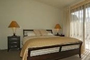 Atlas Suites and Apartments Image