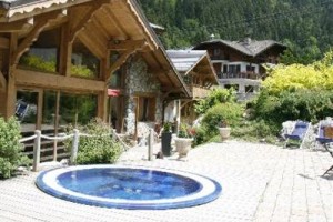 Au Coin Du Feu Chilly Powder Hotel Morzine voted  best hotel in Morzine