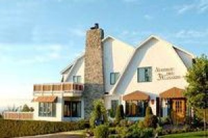 Auberge Des 3 Canards voted 2nd best hotel in La Malbaie